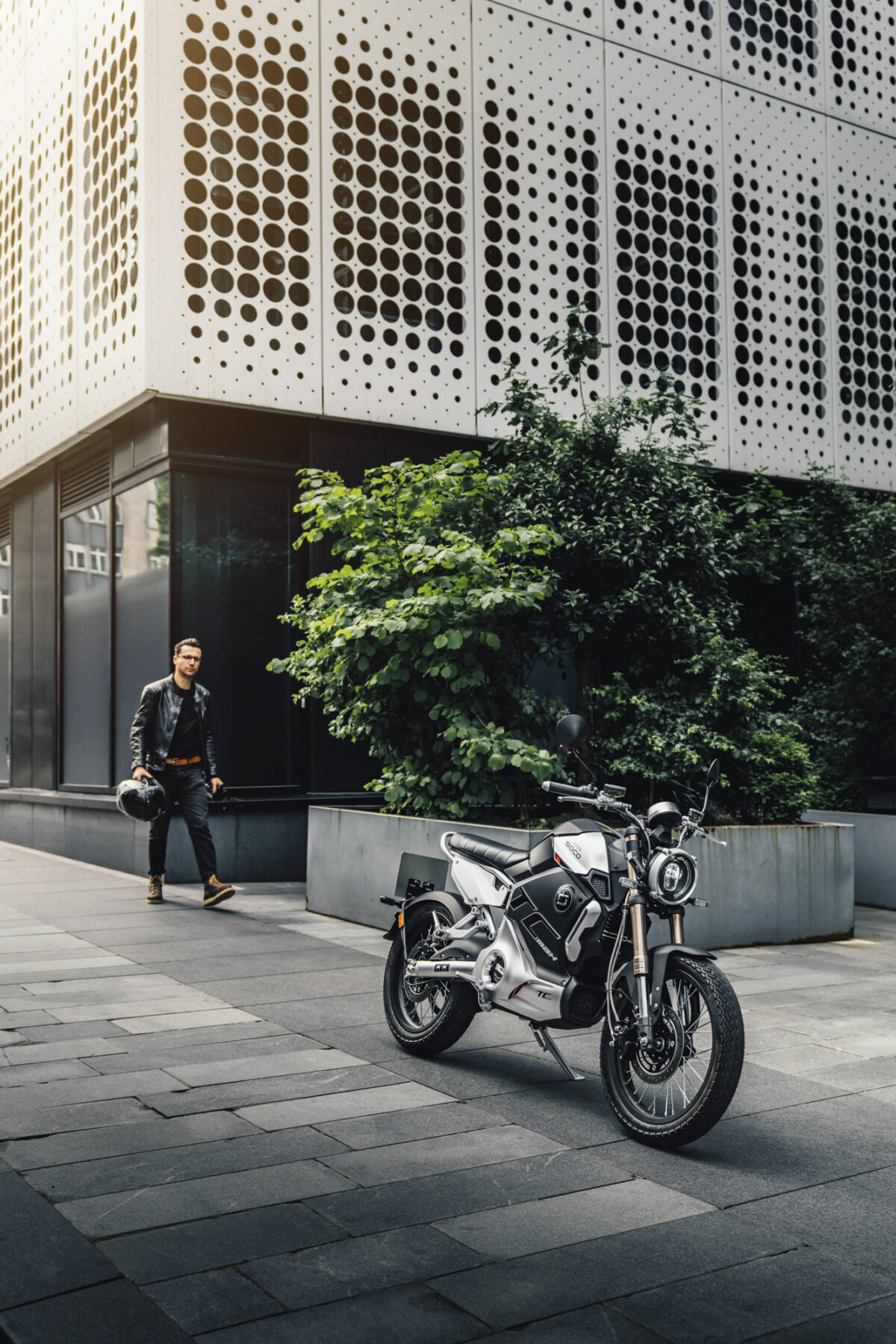 Vmoto Motorcycle - On-R - Image 12