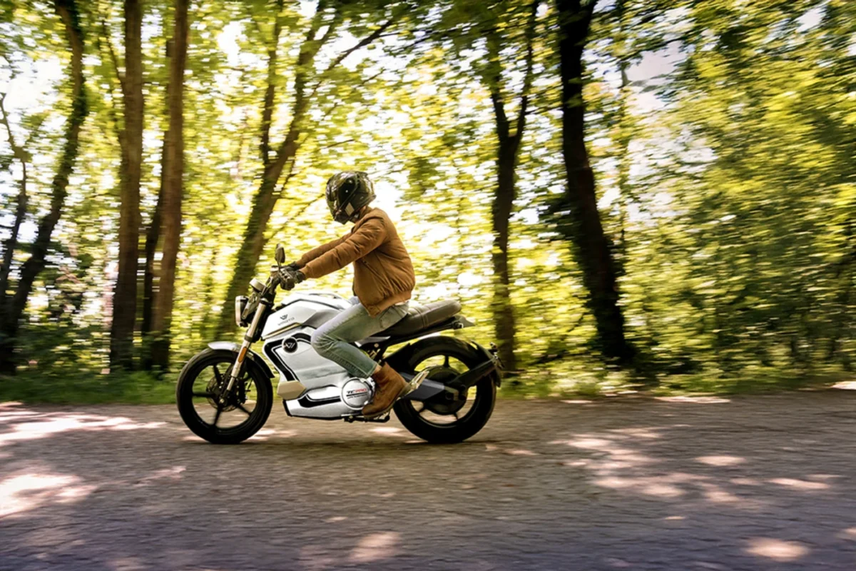 Vmoto Motorcycle - TC Wanderer Pro - Image 3