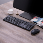 Xiaomi wireless keyboard with full-size layout and numeric keypad